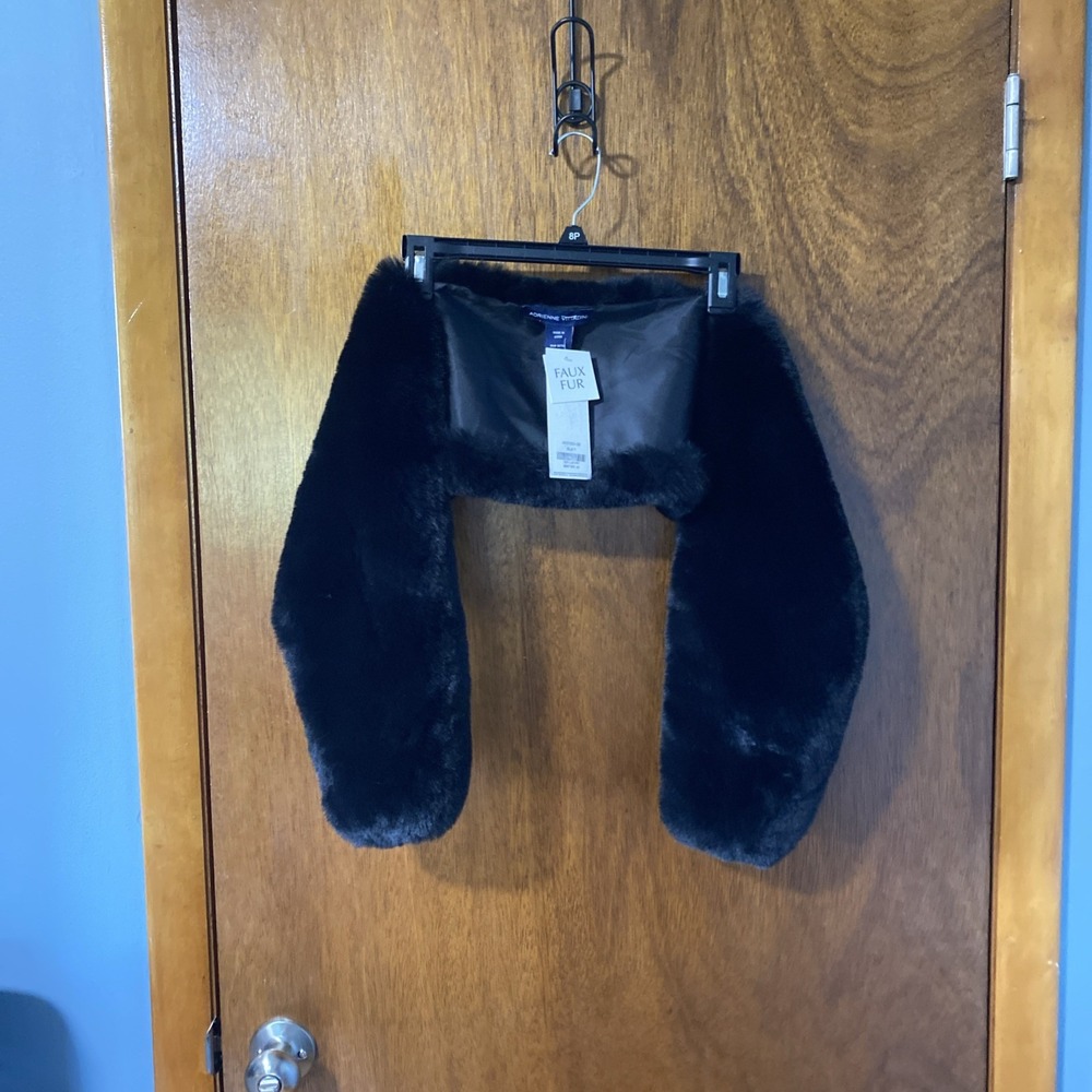 Adrienne Vittadini Black Faux Fur Pull Through Scarf AVST423-BK 47x8.5